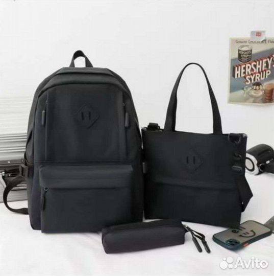 Школьный рюкзак