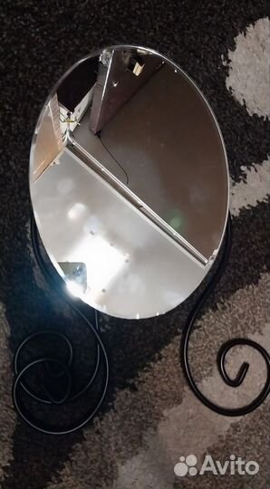 Зеркало настенное