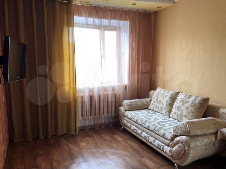 2-к. квартира, 57 м², 2/5 эт.