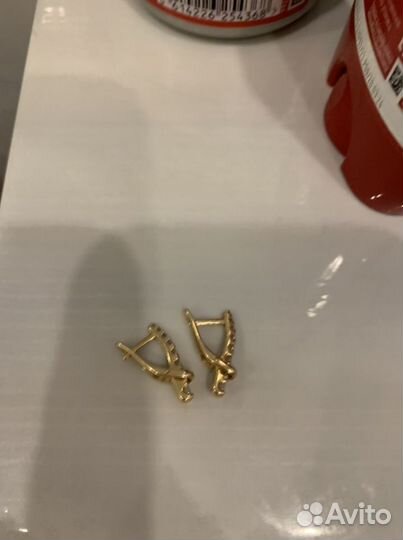 Золотые серьги