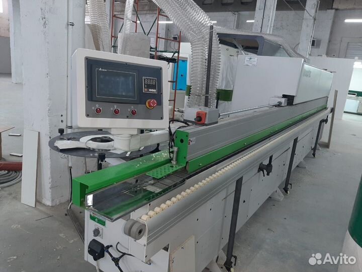 Кромкооблицовочный станок WoodTec EdgeMatic 600