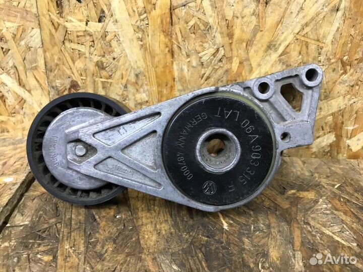 Ролик натяжной навесного оборудования Skoda