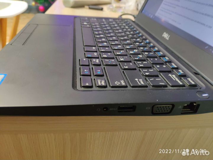 Ноутбук dell 5290 12 Гб/ 256 Гб