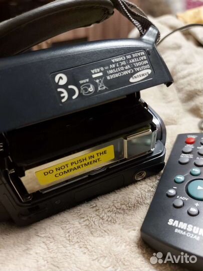 Видеокамера samsung