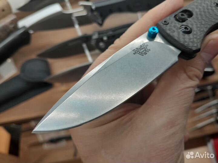 Нож складной Benchmade Bugout 535, Карбон