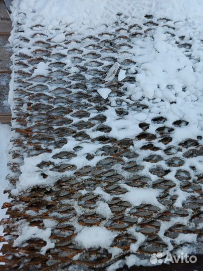 Лист просечка противогололедная