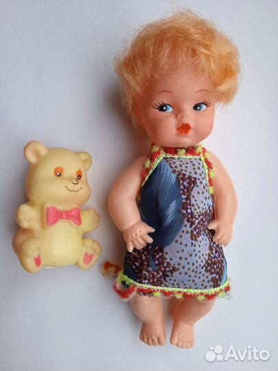 Кукла с медвежонком