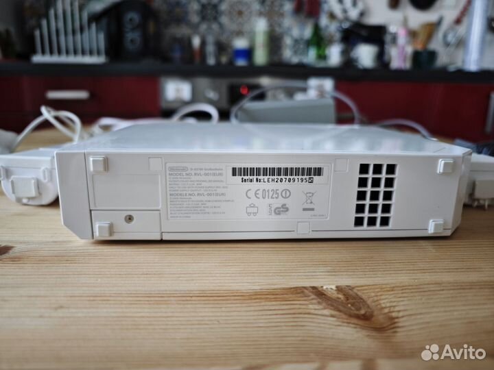 Nintendo Wii + диски