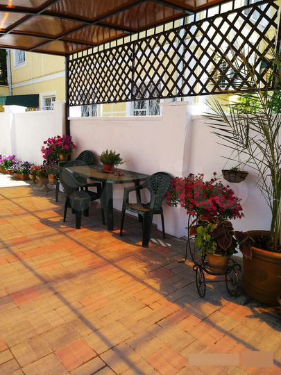 Дом 240 м² на участке 4 сот.