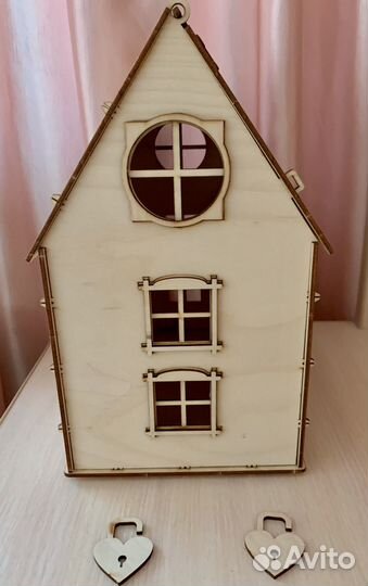 Свадебный домик-казна для конвертов