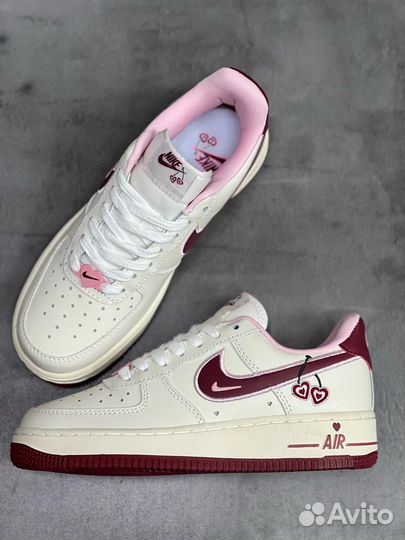 Nike Air Force 1 Low Valentines Day 2023