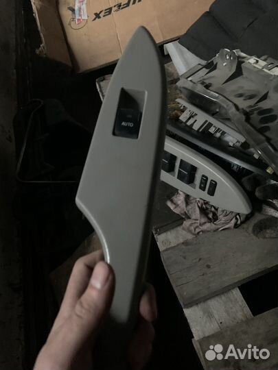 Блок управления стеклоподъемниками