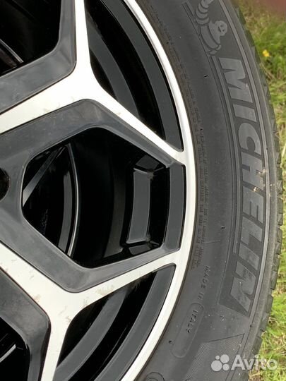 Летняя резина на литых дисках Michelin 215/60/R16