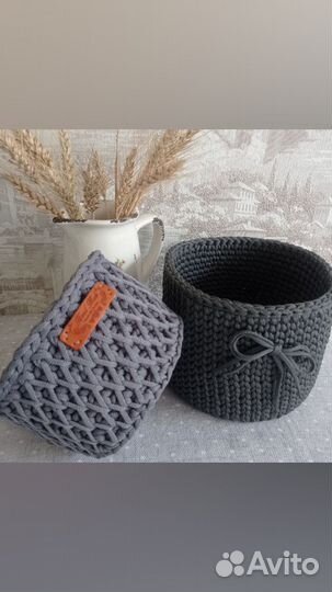 Вязаные корзинки ручной работы