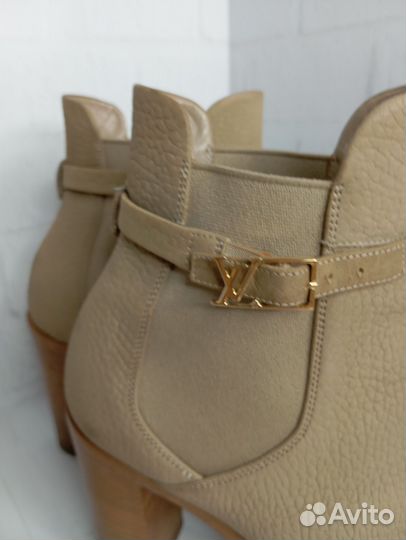 Полуботинки Louis Vuitton 38