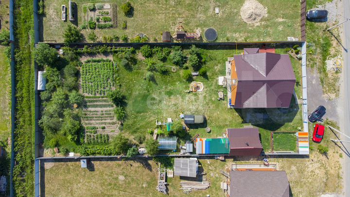 Дом 175,5 м² на участке 15 сот.