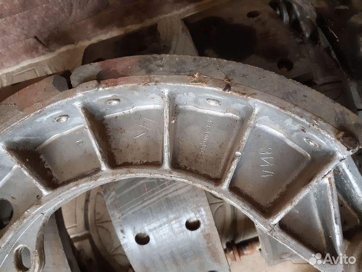 Тормозные колодки ЗИЛ 131 с барабанами