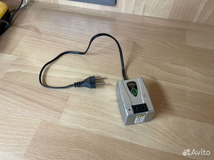 Понижающий трансформатор TI-352 220 на 100