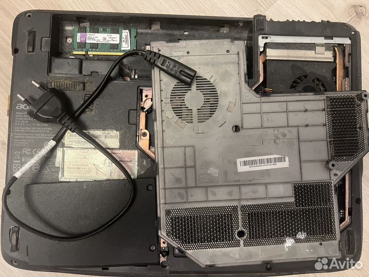 Ноутбук Acer на запчасти