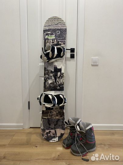 Комплект сноуборд nitro + крепления + ботинки