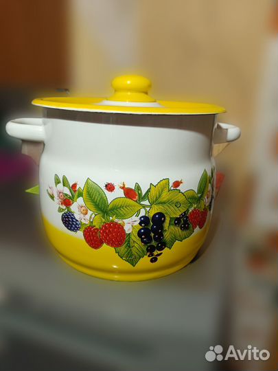 Продам кастрюлю