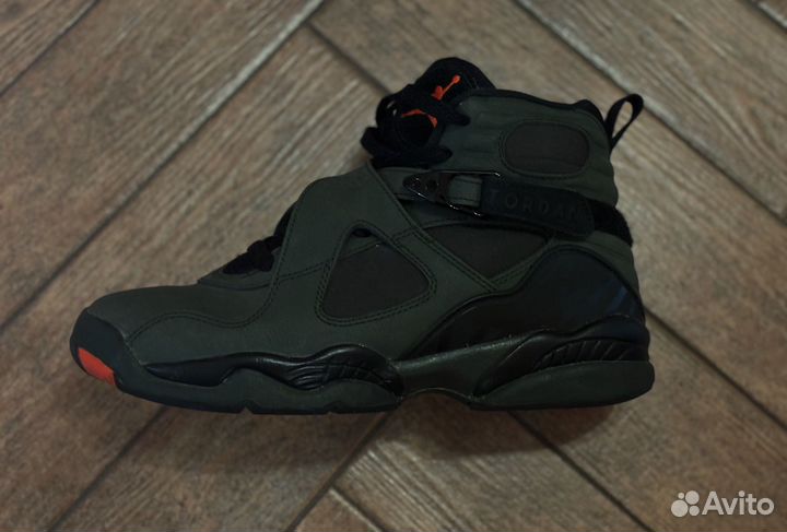 Air Jordan 8 Retro BG