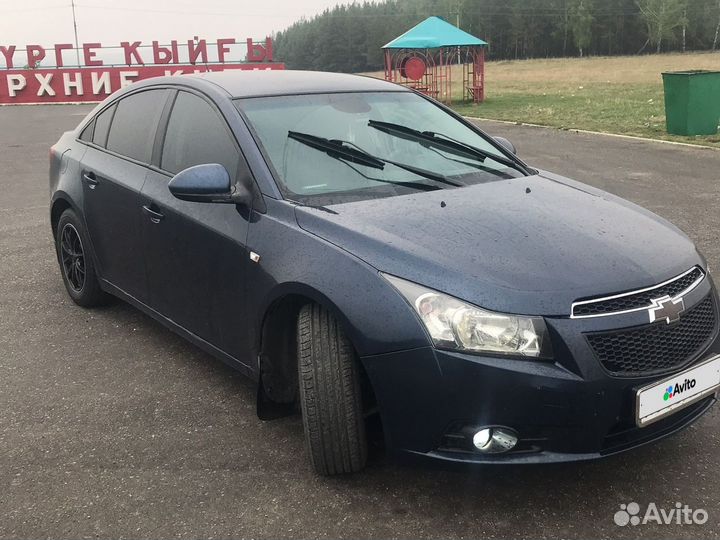 Chevrolet Cruze 1.6 МТ, 2011, 247 000 км