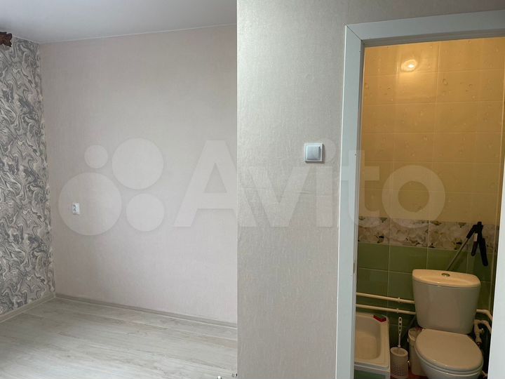 Комната 12,8 м² в 1-к., 3/5 эт.