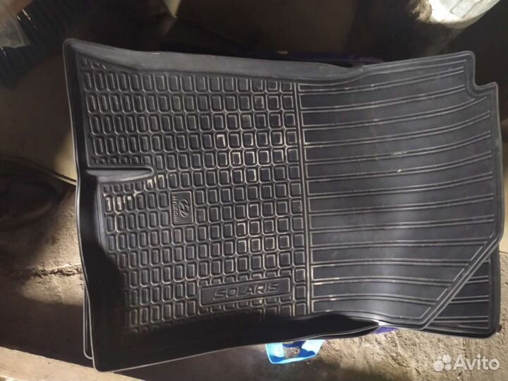 Резиновые коврики на solaris с 2017 по н.в