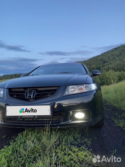 Honda Accord, 2004