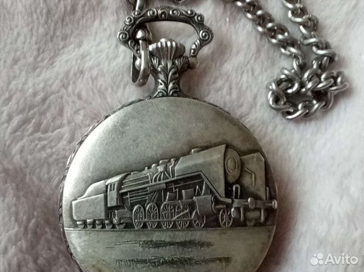 Механические карманные часы