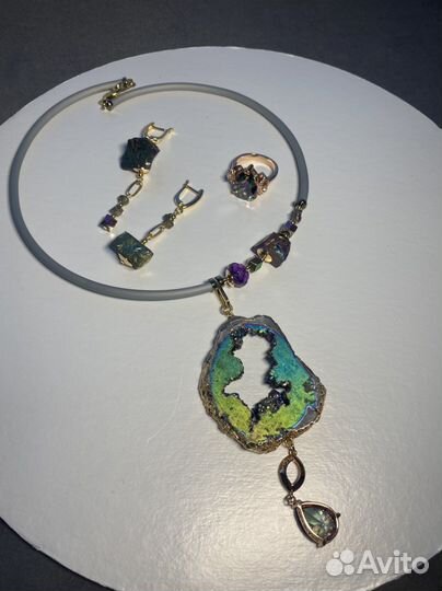 Халкоперит и мистик топаз