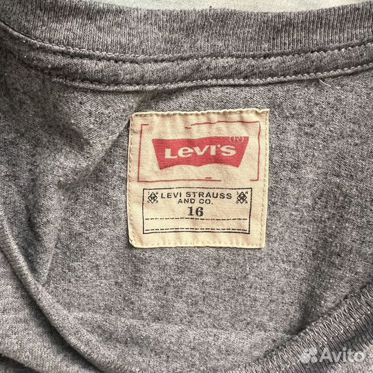 Лонгслив Levis