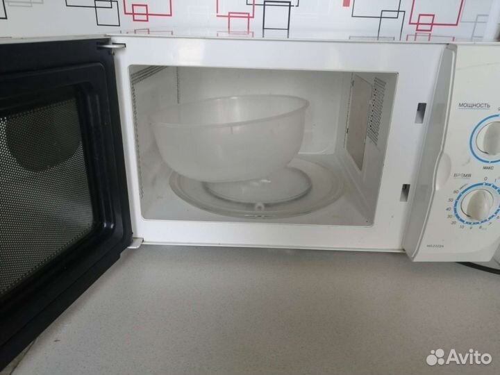 Микроволновая печь Supra