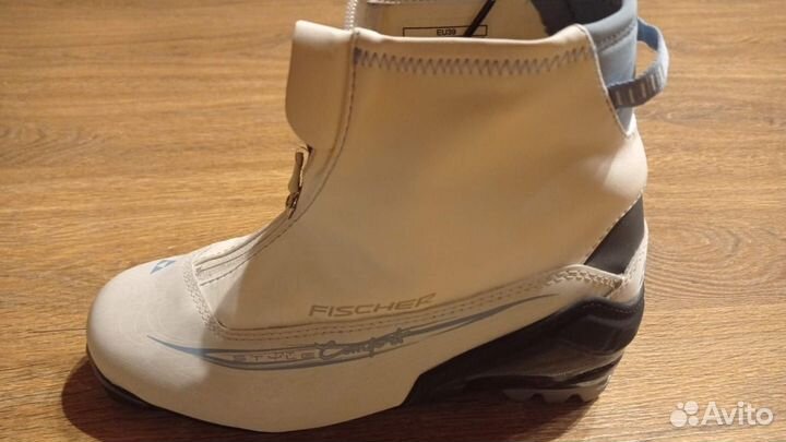 Лыжные ботинки Fischer My Style Comfort 38р
