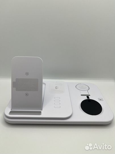 Зарядная станция для iPhone