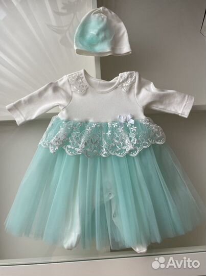 Комплект на выписку для девочки