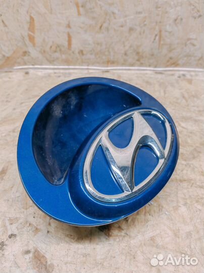 Накладка крышки багажника Hyundai Solaris