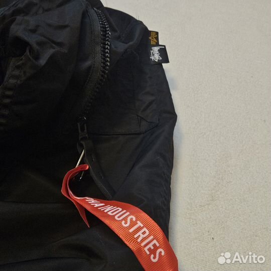 Куртка Alpha Industries x Stussy черная