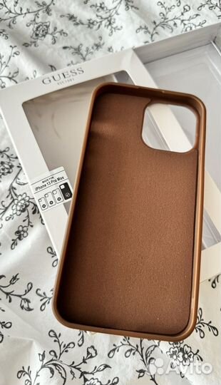 Чехол на iPhone 13 pro max guess