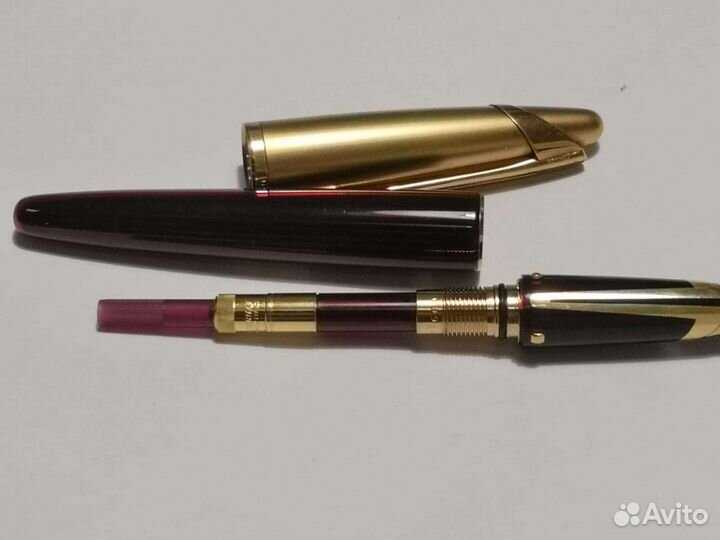 Перьевая ручка waterman