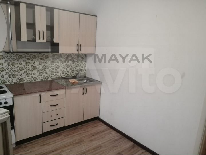 1-к. квартира, 38 м², 3/9 эт.