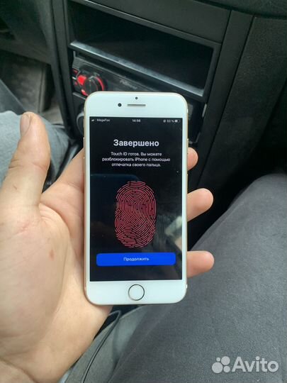 Телефон iPhone 7