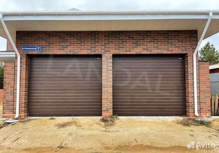 Секционные ворота