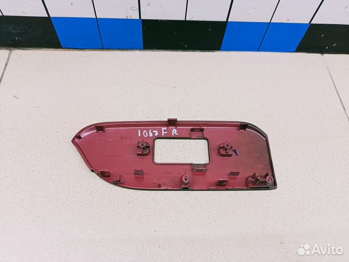 Накладка декоративная Land Cruiser (150) -Prado 20