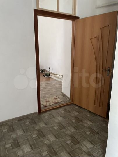 2-к. квартира, 81 м², 1/1 эт.