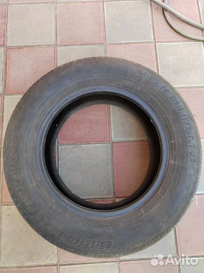 Yokohama Geolandar G033 215/70 R16