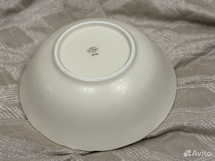 Richard ginori. Блюдо-салатник. Италия. 24.5см