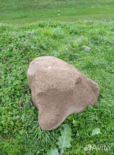 Камень булыжник