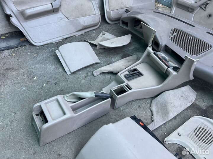 Бежевый салон bmw e34